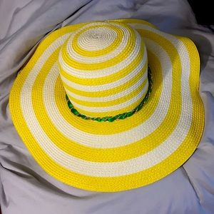 Yellow and white beach hat